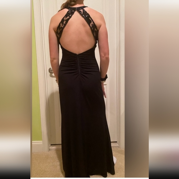 SEQUIN HEARTS OPEN BACK LONG GOWN 👗 🖤👌🏽 Size 9  EUC - Picture 9 of 9